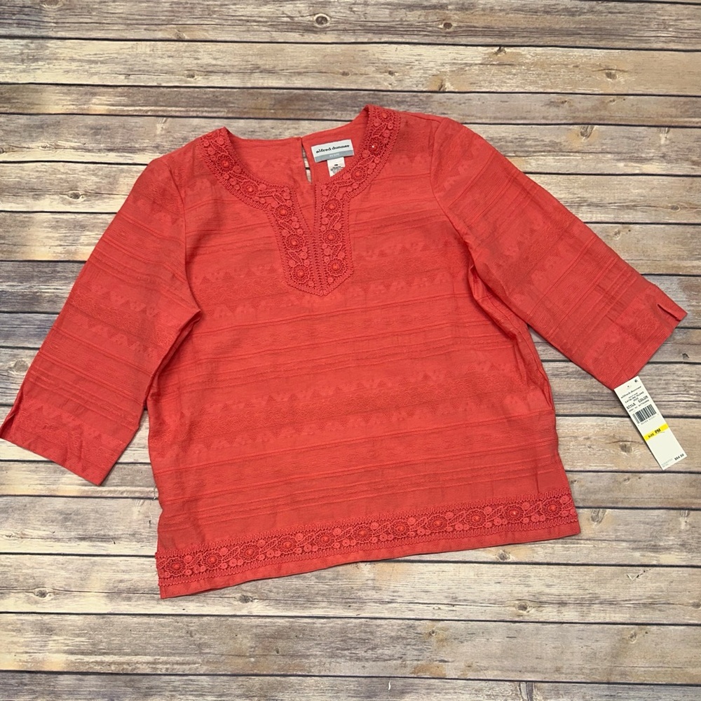 Alfred Dunner Women's Split Neck Crochet 3/4 Sleeve Beaded Top Coral Size PM